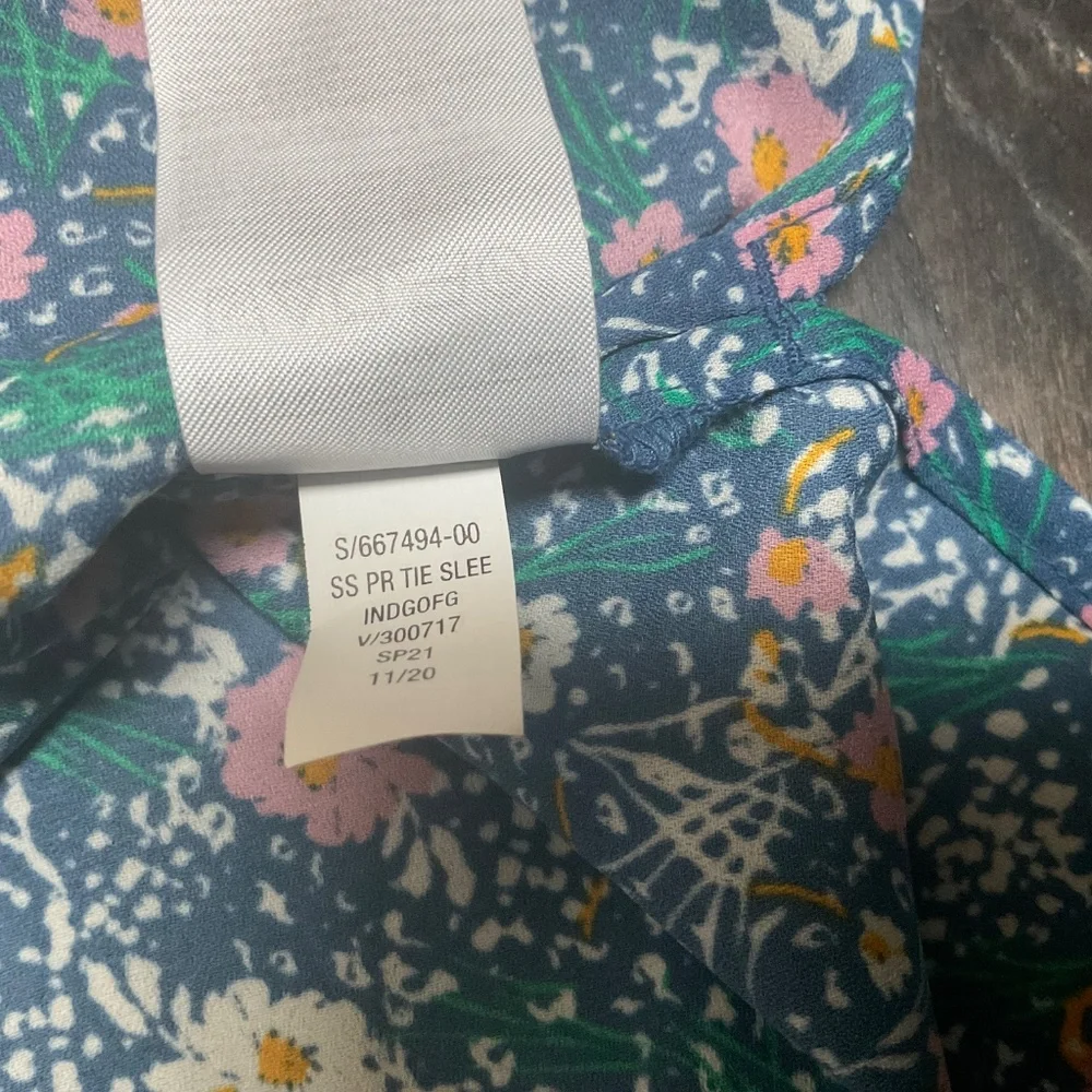 Banana Republic Floral PUFF TIE-SLEEVE BLOUSE NWT